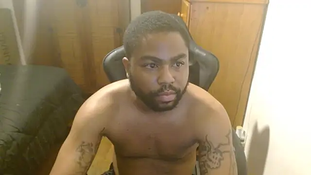 Snapshot of Breadwinnah chatting on 17, 9, 2025 Breadwinnah online show from 17, 9, 2025