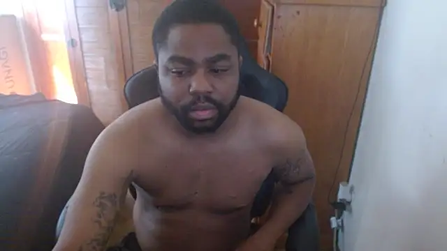 Snapshot of Breadwinnah chatting on 19, 9, 2025 Breadwinnah online show from 19, 9, 2025