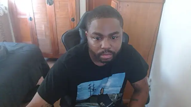 Snapshot of Breadwinnah chatting on 24, 9, 2025 Breadwinnah online show from 24, 9, 2025