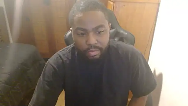 Snapshot of Breadwinnah chatting on 26, 9, 2025 Breadwinnah online show from 26, 9, 2025