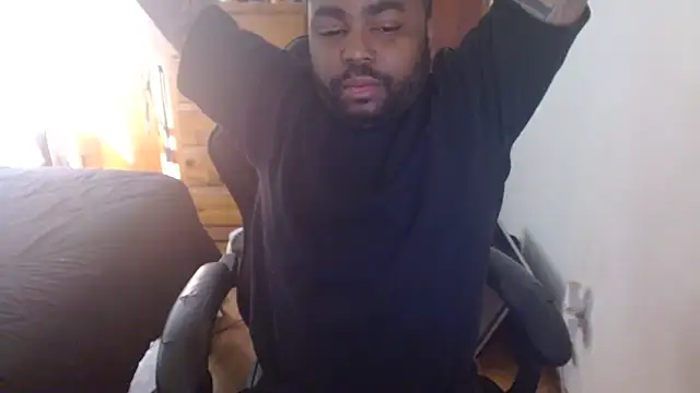 Snapshot of Breadwinnah chatting on 10, 10, 2025 Breadwinnah online show from 10, 10, 2025