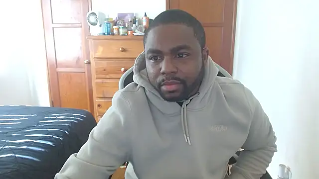 Snapshot of Breadwinnah chatting on 2, 12, 2025 Breadwinnah online show from 2, 12, 2025