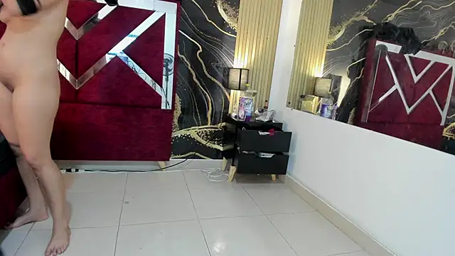 VioletRose as online show from 30, 11, 2025