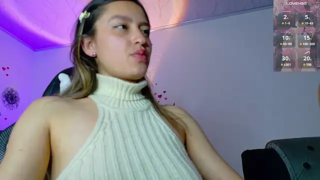 Snapshot of AnniexMichaelLive chatting on 5, 5, 2026 AnniexMichaelLive online show from 5, 5, 2026