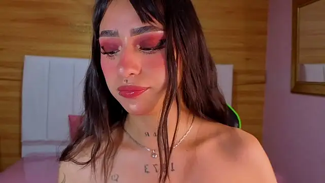 Snapshot of Abril_Velvet_a_ chatting on 16, 1, 2026 Abril Velvet a online show from 16, 1, 2026