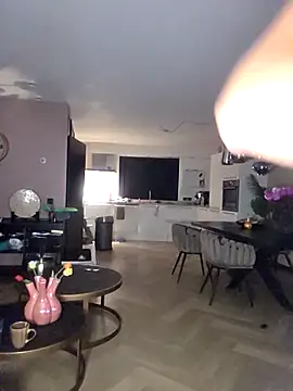 Melody1600 online show from 8, 4, 2026