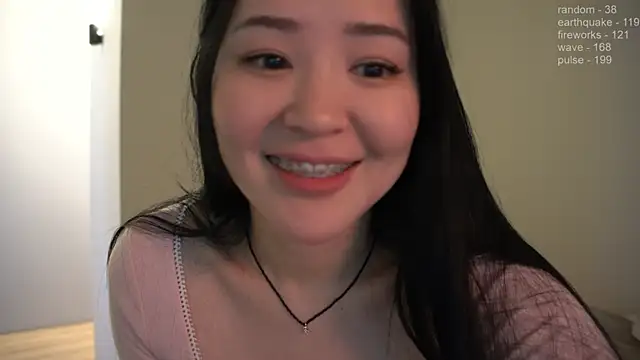 Snapshot of _JiKey_ chatting on 15, 12, 2024 JiKey online show from 15, 12, 2024