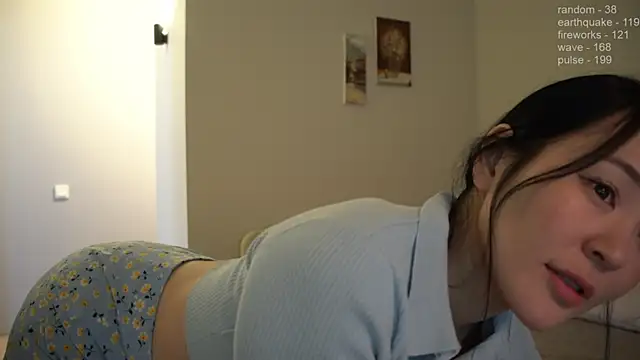 Snapshot of _JiKey_ chatting on 16, 12, 2024 JiKey online show from 16, 12, 2024