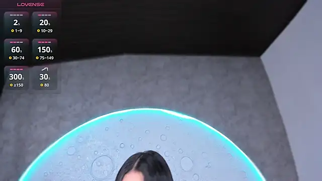 ReinaChloe online show from 25, 2, 2026