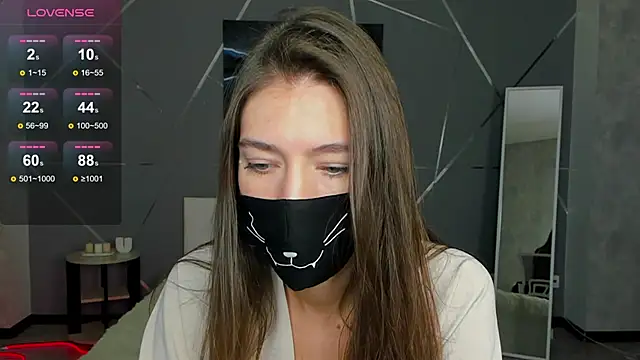 Snapshot of take_me_to_moon chatting on 25, 9, 2025 take me to moon online show from 25, 9, 2025