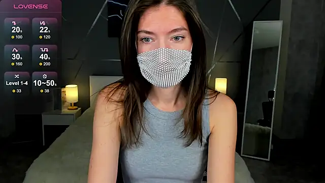 Snapshot of take_me_to_moon chatting on 13, 11, 2025 take me to moon online show from 13, 11, 2025