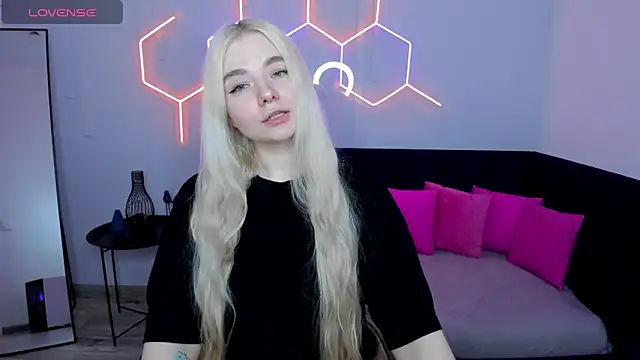 Snapshot of RuthBryant chatting on 17, 9, 2025 RuthBryant online show from 17, 9, 2025