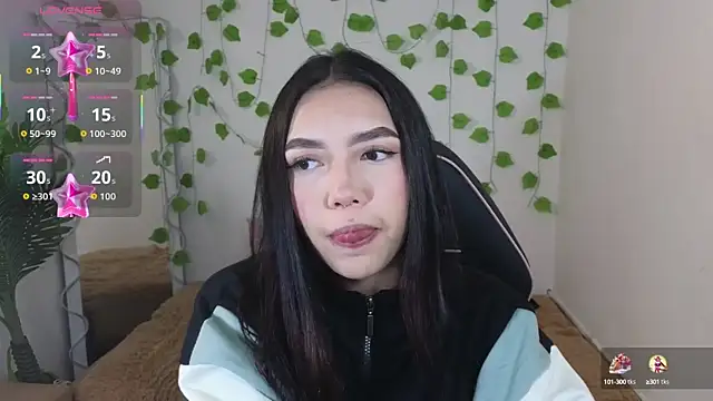 Snapshot of Ameliiaa_tay chatting on 11, 9, 2025 Ameliiaa tay online show from 11, 9, 2025