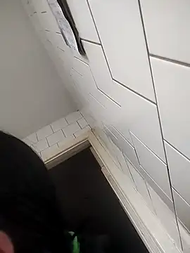 Snapshot of Funny_Karina chatting on 18, 11, 2025 Funny Karina online show from 18, 11, 2025