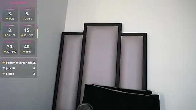 Snapshot of Lucy-23 chatting on 28, 9, 2025 Lucy-23 online show from 28, 9, 2025