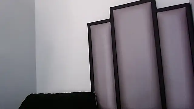 Snapshot of Lucy-23 chatting on 9, 11, 2025 Lucy-23 online show from 9, 11, 2025