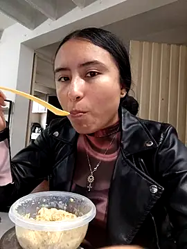 Venus Rivers online show from 4, 12, 2025