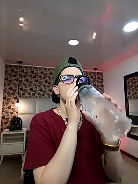 SpencerMontgomery online show from 15, 9, 2025