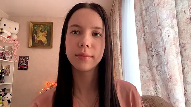 Snapshot of AxyKitten chatting on 5, 10, 2025 AxyKitten online show from 5, 10, 2025