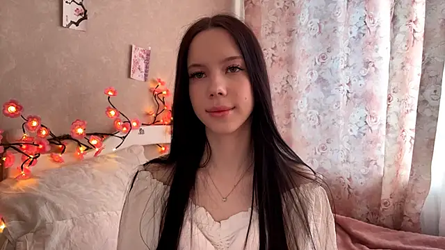 Snapshot of AxyKitten chatting on 16, 11, 2025 AxyKitten online show from 16, 11, 2025