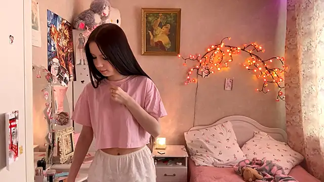 Snapshot of AxyKitten chatting on 27, 11, 2025 AxyKitten online show from 27, 11, 2025