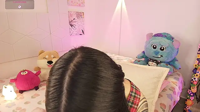 justonecute online show from 18, 11, 2025