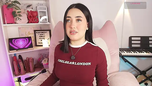 justonecute online show from 22, 3, 2026