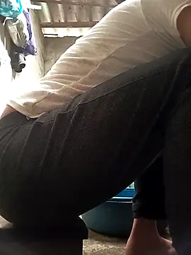 CoMay003 online show from 16, 10, 2025