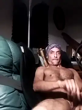 Snapshot of dicinyou80 chatting on 24, 9, 2025 dicinyou80 online show from 24, 9, 2025