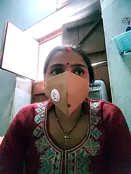 Snapshot of SHABNAM_G chatting on 14, 12, 2025 SHABNAM G online show from 14, 12, 2025