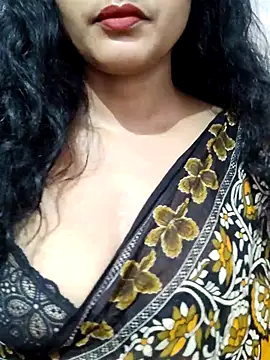 Snapshot of spicysuhana chatting on 11, 9, 2025 spicysuhana online show from 11, 9, 2025