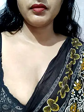 Snapshot of spicysuhana chatting on 13, 9, 2025 spicysuhana online show from 13, 9, 2025