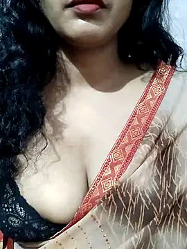 Snapshot of spicysuhana chatting on 17, 9, 2025 spicysuhana online show from 17, 9, 2025