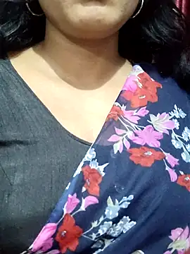 Snapshot of spicysuhana chatting on 5, 10, 2025 spicysuhana online show from 5, 10, 2025