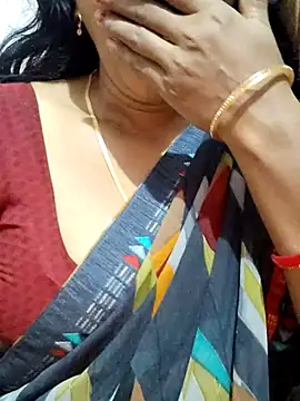 Snapshot of spicysuhana chatting on 21, 11, 2025 spicysuhana online show from 21, 11, 2025