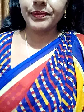 Snapshot of spicysuhana chatting on 22, 11, 2025 spicysuhana online show from 22, 11, 2025