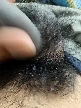 Snapshot of Bio-teacher chatting on 7, 11, 2025 Bio-teacher online show from 7, 11, 2025