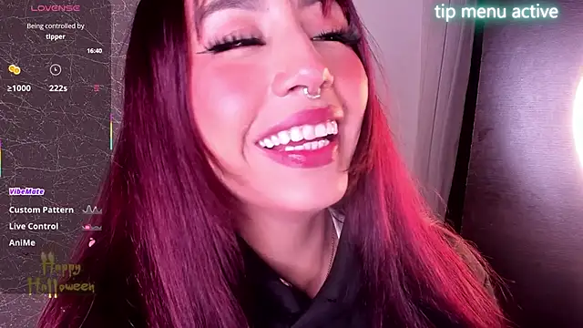 Snapshot of Miss_Charlottet chatting on 9, 10, 2025 Miss Charlottet online show from 9, 10, 2025