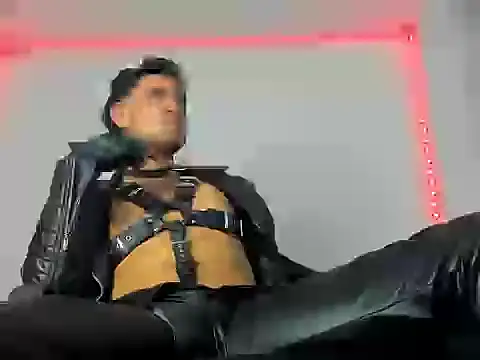 Snapshot of Alexxx_savage chatting on 20, 12, 2025 Alexxx savage online show from 20, 12, 2025