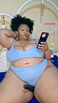 Snapshot of Kosmik_Atom chatting on 9, 7, 2026 Kosmik Atom online show from 9, 7, 2026