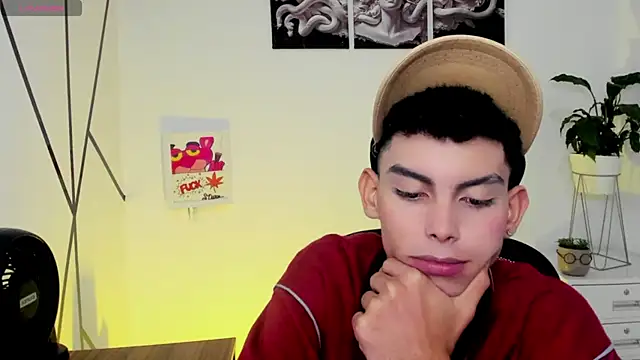 Snapshot of Room_69x chatting on 12, 10, 2025 Room 69x online show from 12, 10, 2025