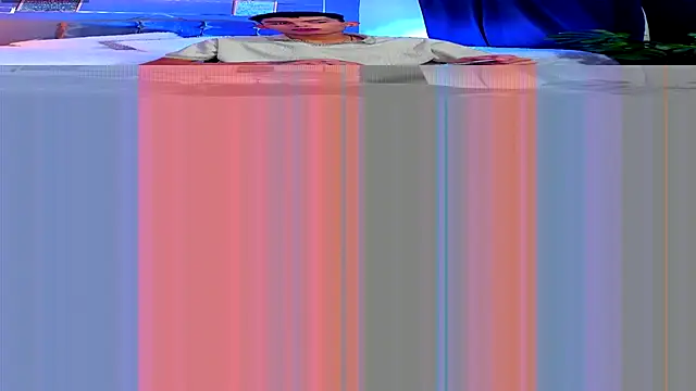 Snapshot of Room_69x chatting on 4, 11, 2025 Room 69x online show from 4, 11, 2025