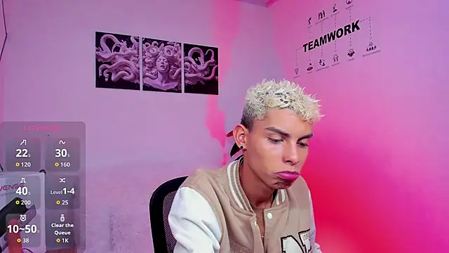 Room 69x online show from 20, 12, 2025