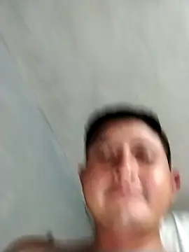 Snapshot of LiloWnn chatting on 21, 12, 2025 LiloWnn online show from 21, 12, 2025