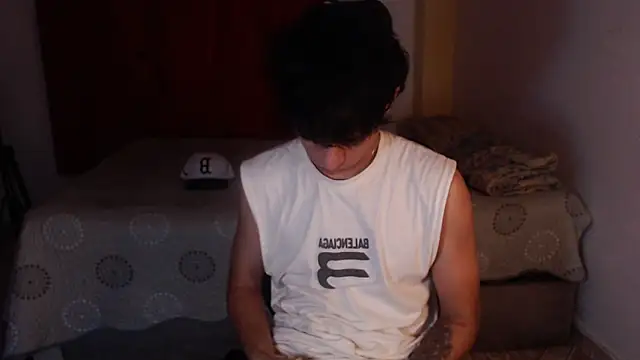 Snapshot of sung_yol chatting on 30, 10, 2025 sung yol online show from 30, 10, 2025