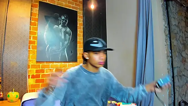 Snapshot of AlanCutee chatting on 5, 2, 2026 AlanCutee online show from 5, 2, 2026