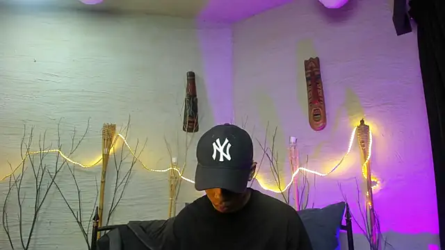 Snapshot of AlanCutee chatting on 9, 2, 2026 AlanCutee online show from 9, 2, 2026