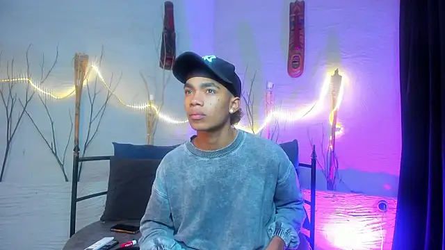 Snapshot of AlanCutee chatting on 10, 2, 2026 AlanCutee online show from 10, 2, 2026