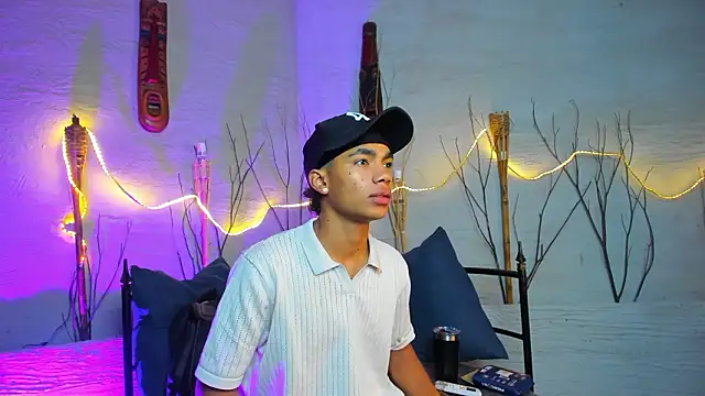 Snapshot of AlanCutee chatting on 12, 2, 2026 AlanCutee online show from 12, 2, 2026