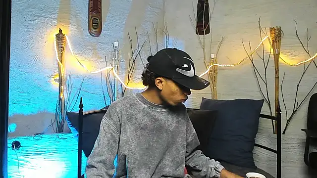 Snapshot of AlanCutee chatting on 17, 2, 2026 AlanCutee online show from 17, 2, 2026